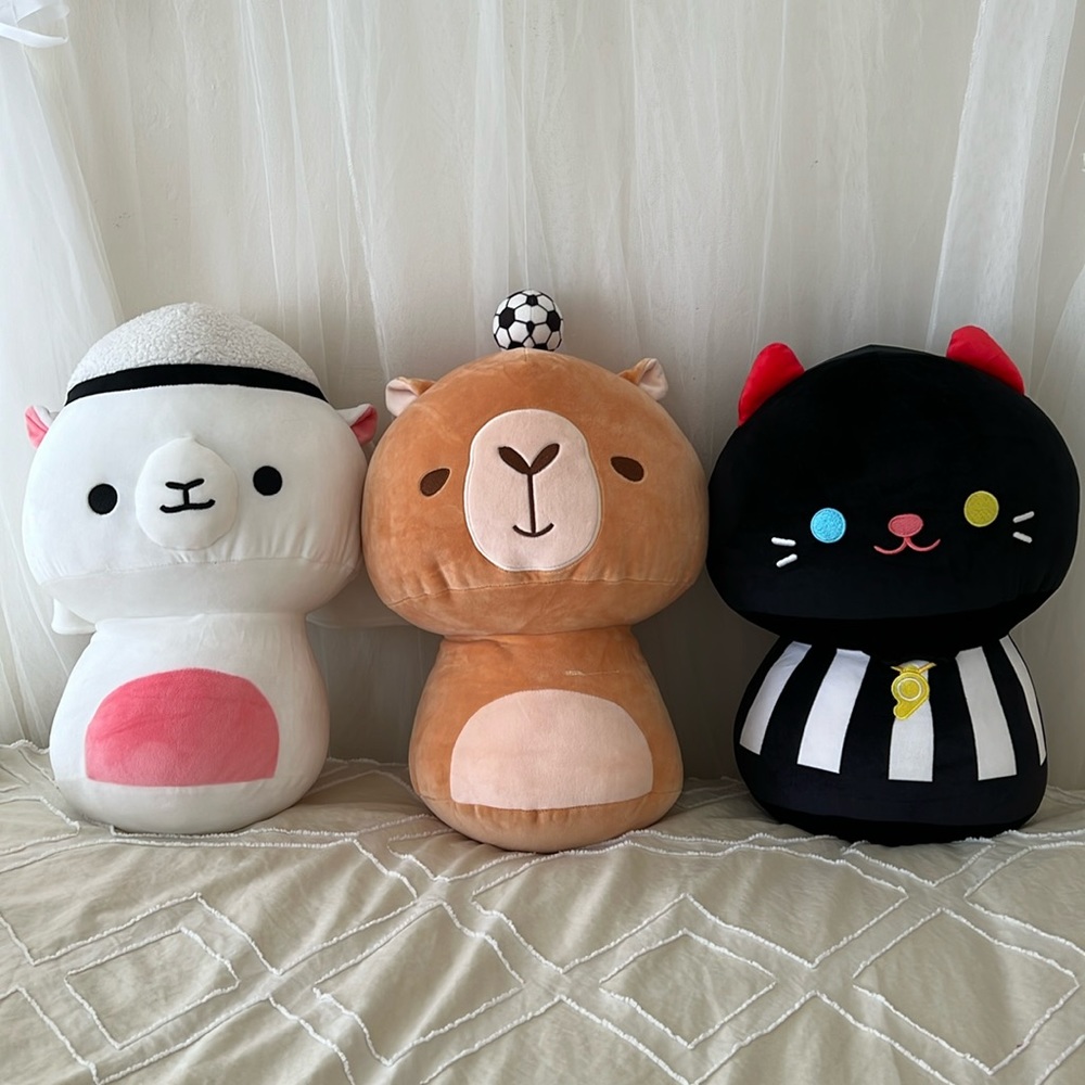 Mewaii Woeld Cup  plush Family